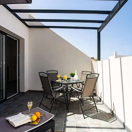 Eslanzarote Aptos Mozaga By Corujo * أرّاثيفي